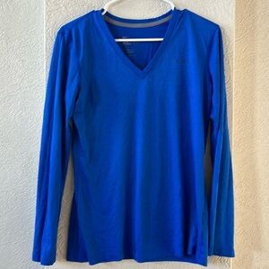 Women long sleeve Nike drifit shirt